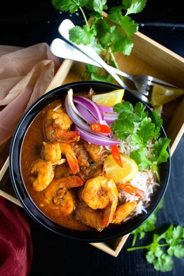 easy indian seafood curry recipe video