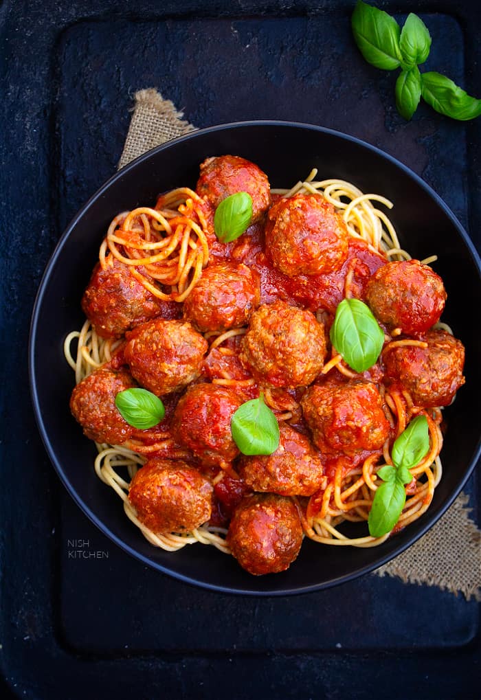Meatballs with spaghetti