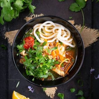 thukpa or Tibetan chicken noodle soup recipe video